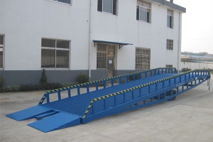 液壓登車橋的三個(gè)保養(yǎng)維修的方法